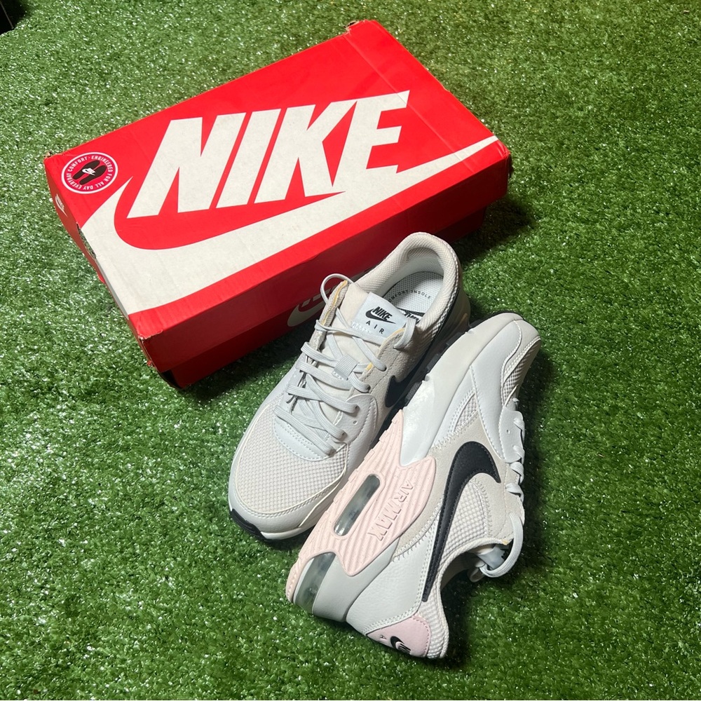 Nike Air Max Excee SZW 8.5